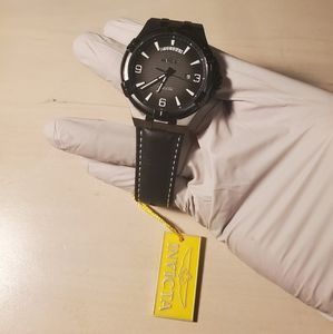 Black and White Invicta Watch | Leather watchband